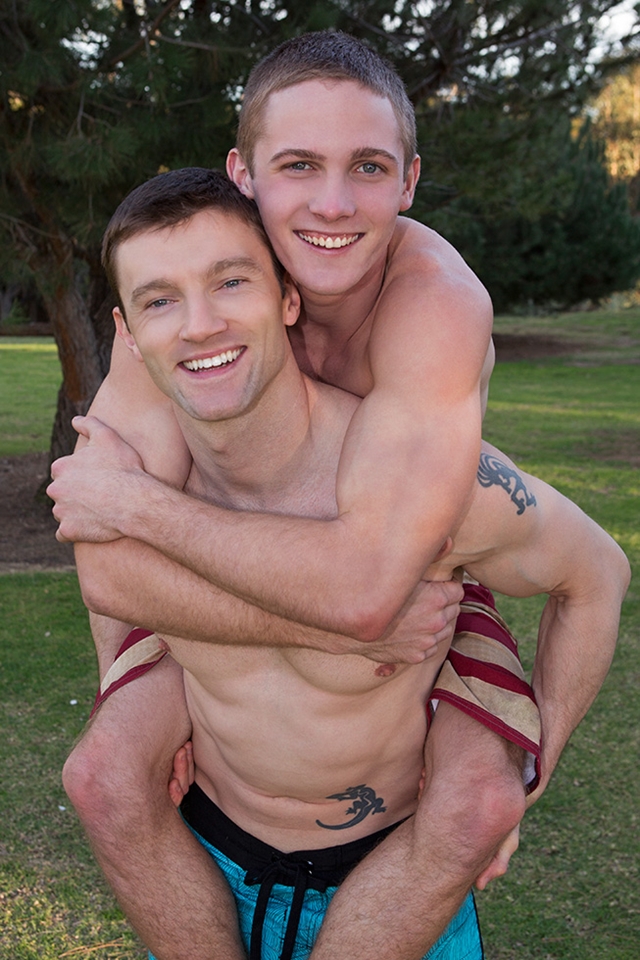 Noel-and-Dennis-Sean-Cody-bareback-gay-porn-tube-naked-men-xtube-American-boys-male-muscle-jocks-raw-butt-fucking-sex-002-male-tube-red-tube-gallery-photo