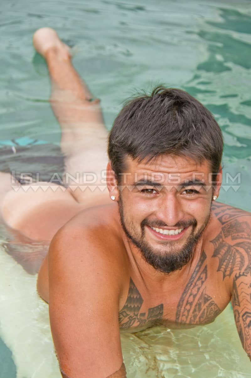 IslandStuds gay porn tattoo beard facial hair small dick sex pics Kimo bubble butt asshole 007 gallery video photo - Kimo spreads his sweet smooth virgin surfer butt WIDE OPEN while skinny dipping underwater in the pool
