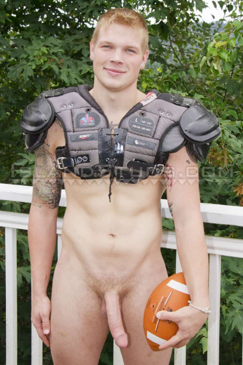 Cute 21 year old College Jock Parker is every students fantasy Football  Player as he jerks his 9 inch cock â€“ Hot Naked Men Gay Porn