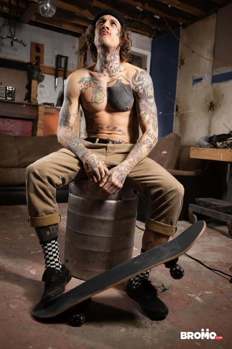 Tattoo Skater Boys Naked | Gay Fetish XXX